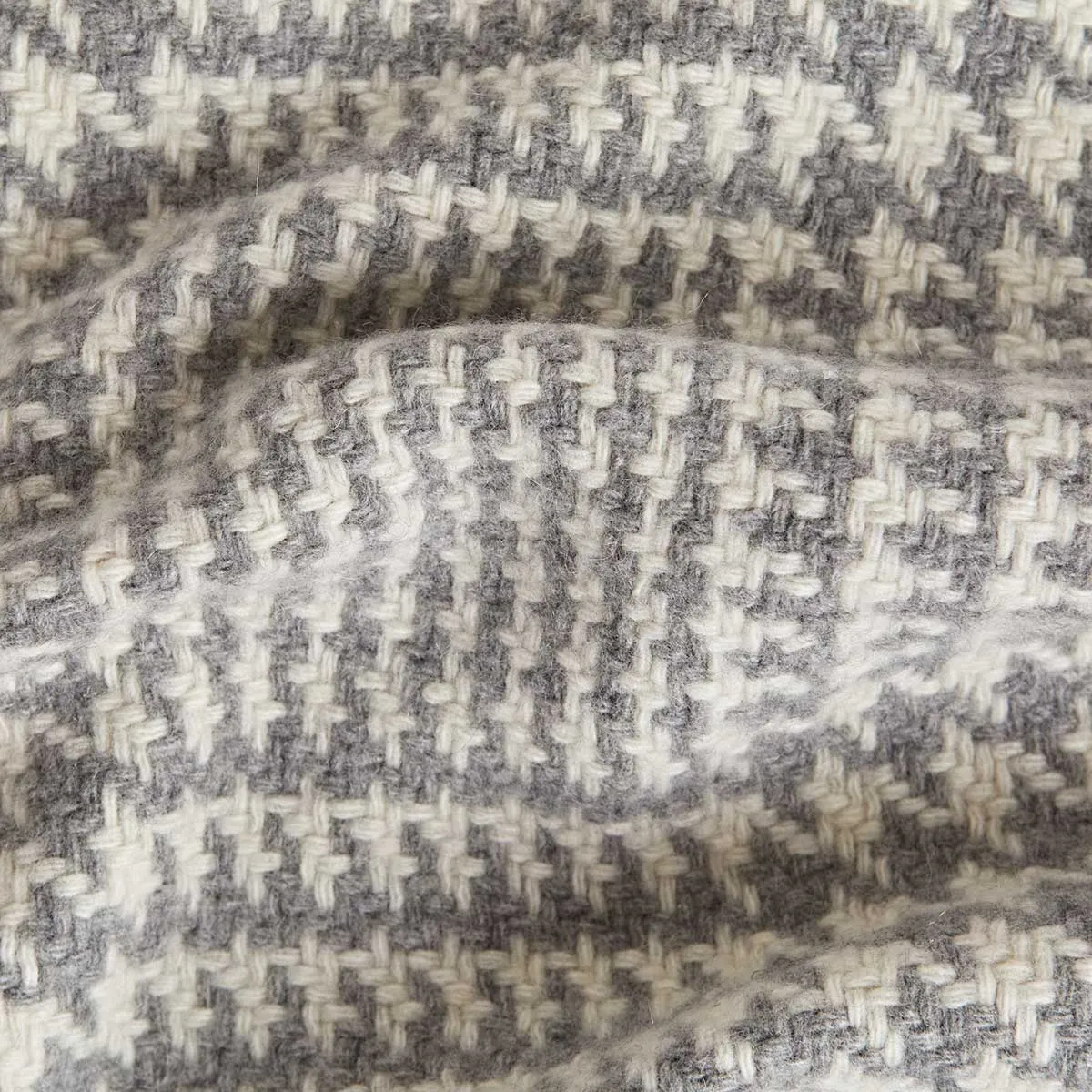 Grey Glen Check Deluxe 4-Ply Cashmere Scarf