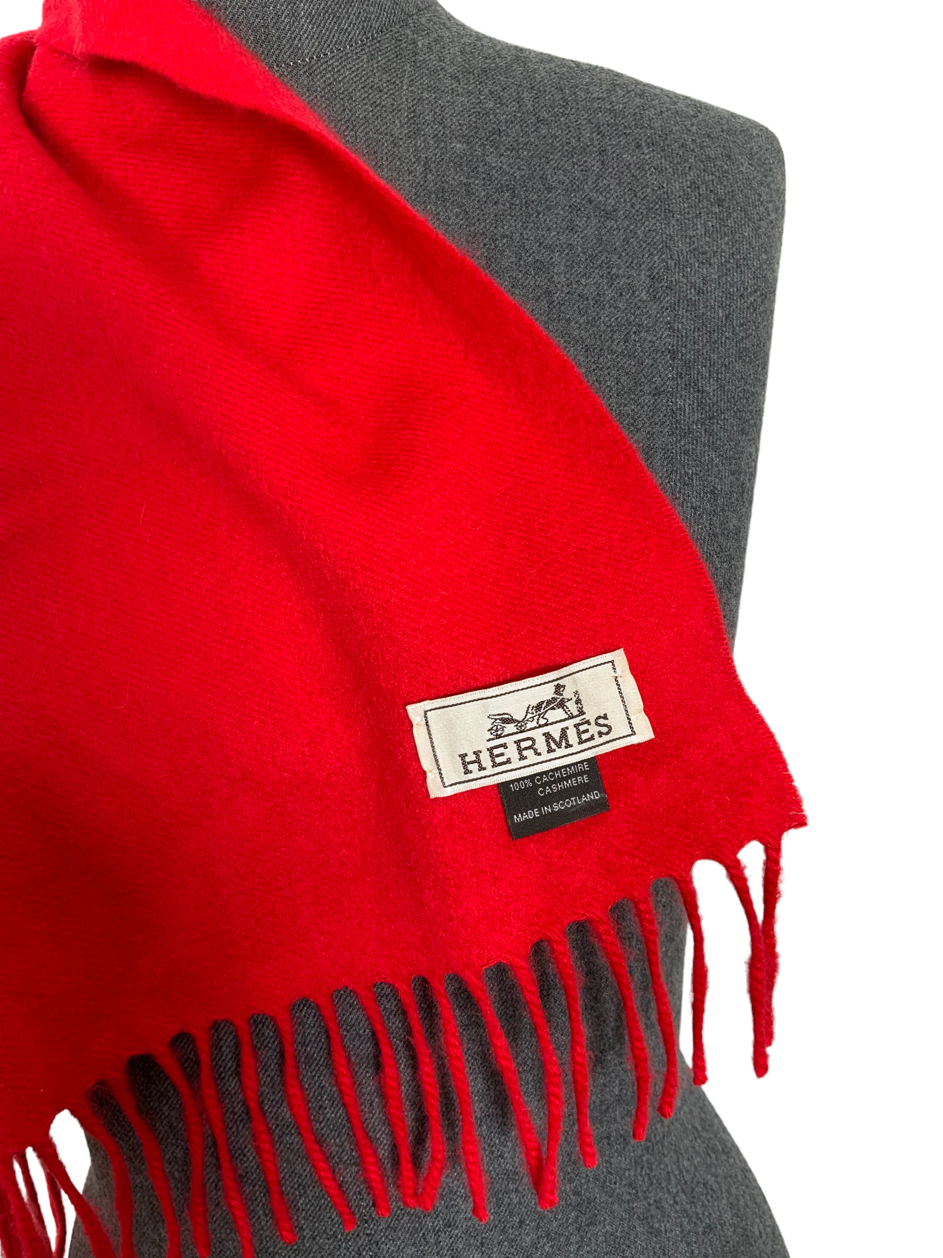 HERMES Cashmere Recto Verso Muffler Scarf