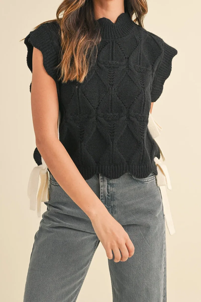 HWT1316 Side-Tie Cable Knit Vest