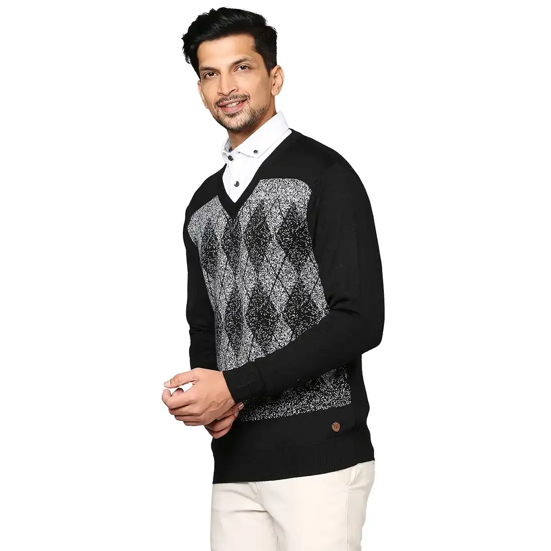 Men Black Argyle Wool Blend Full Sleeve V Neck Collar Sweaters