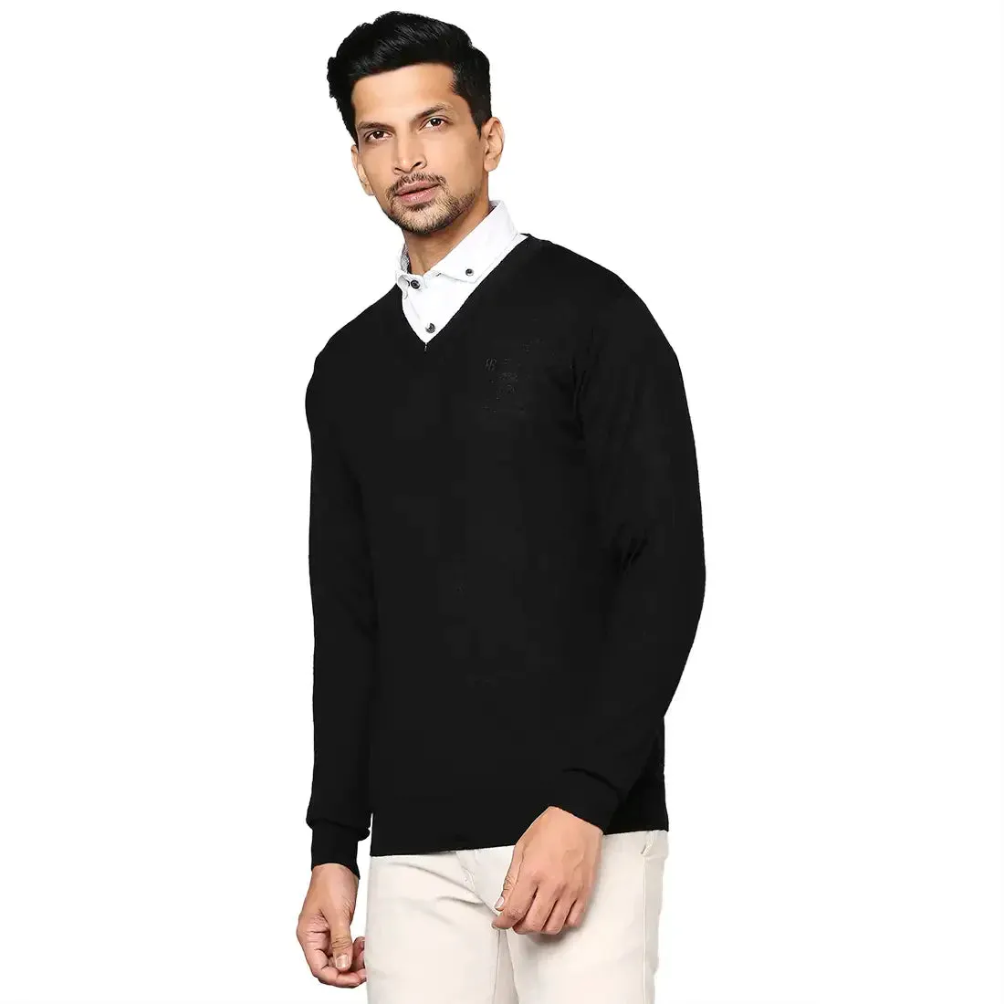 Men Black Solid Merino Wool Full Sleeve V Neck Collar Sweaters