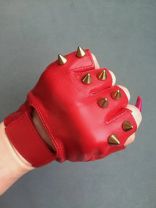 Red Gloves Gloves with 2 Gold Spikes