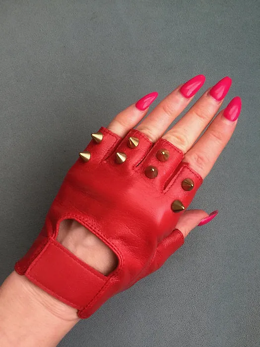 Red Gloves Gloves with 2 Gold Spikes