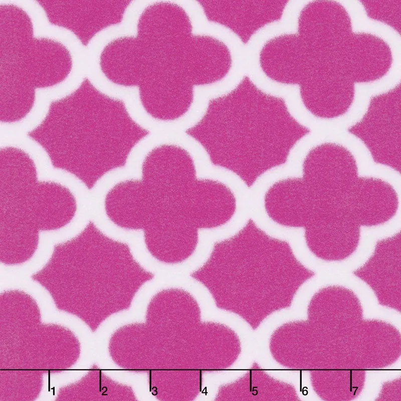 Winterfleece Prints Conversational - Quatrefoil Pink Fleece Yardage